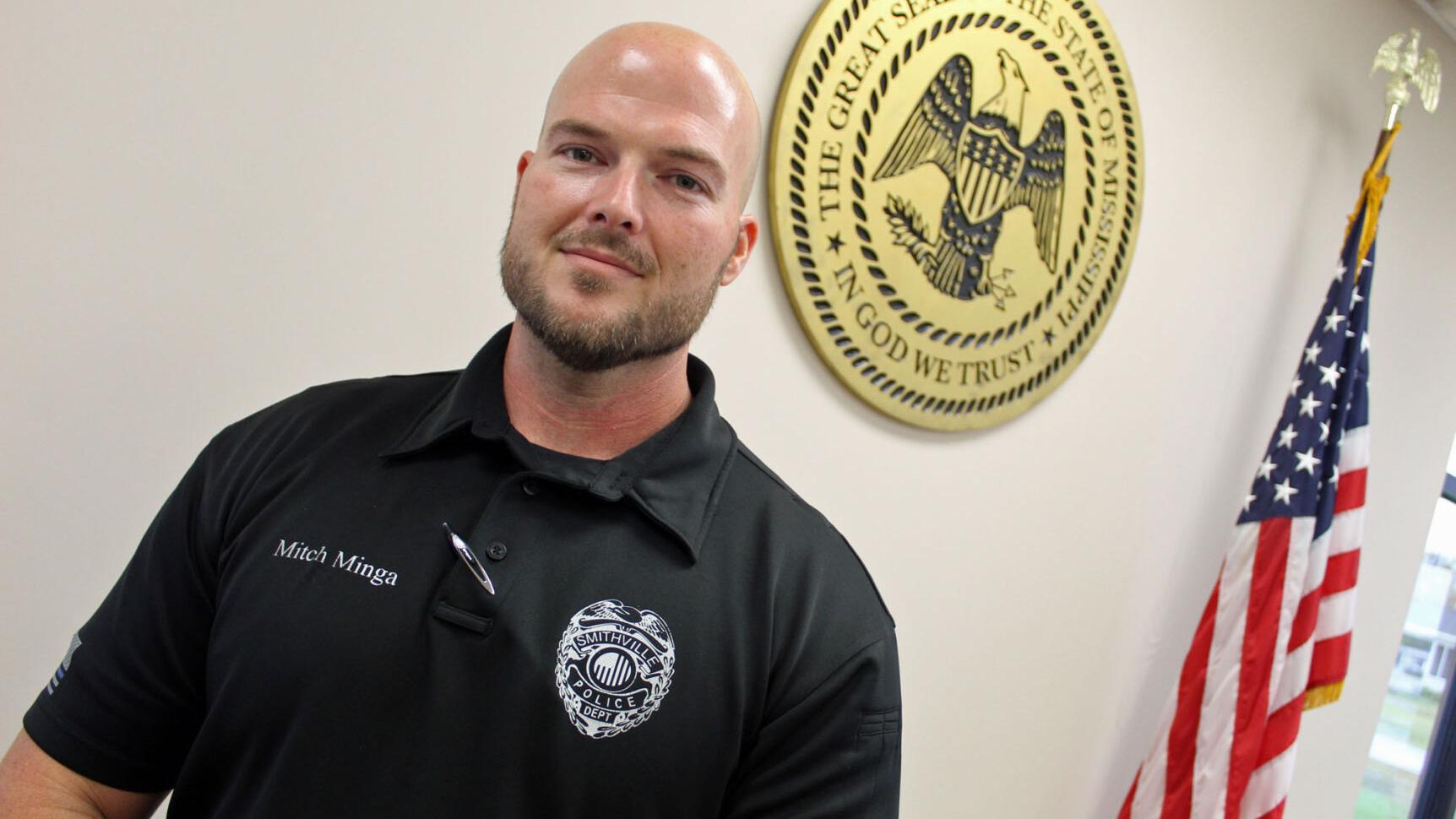 New Smithville police chief assumes office
